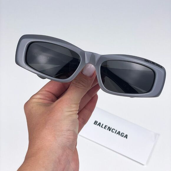 Balenciaga BB0266S 003 Sunglasses Grey Rectangle Unisex - Picture 1 of 13